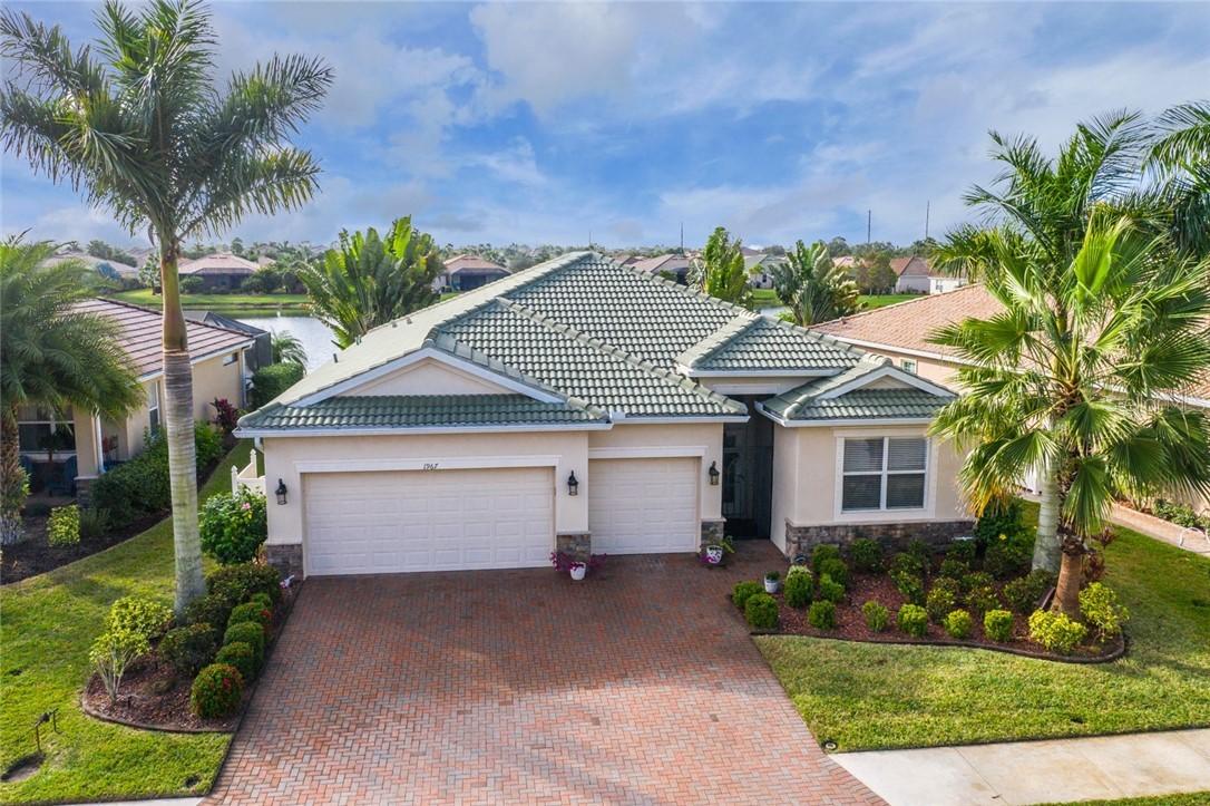 1967 Mesic Hammock Way, Venice, FL 34292