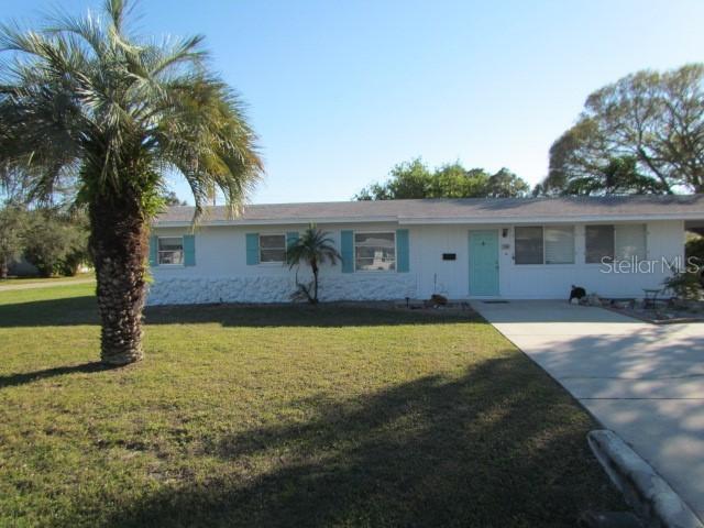 744 Pineland Ave., Venice, FL 34285