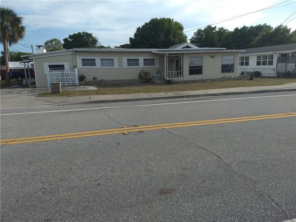 1423 Edmondson Rd., Nokomis, FL 34275