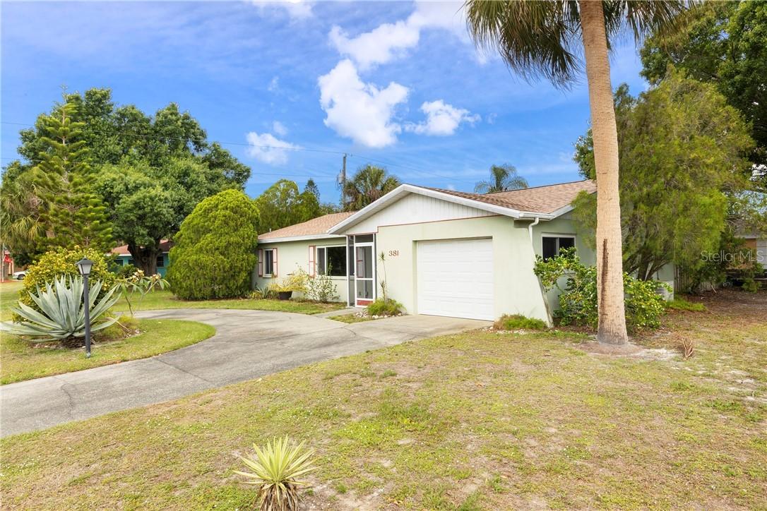 381 Whippoorwill Dr., Venice, FL 34293