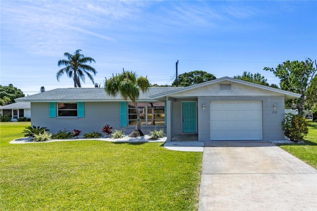 220 Morningside Rd, Venice, FL 34293
