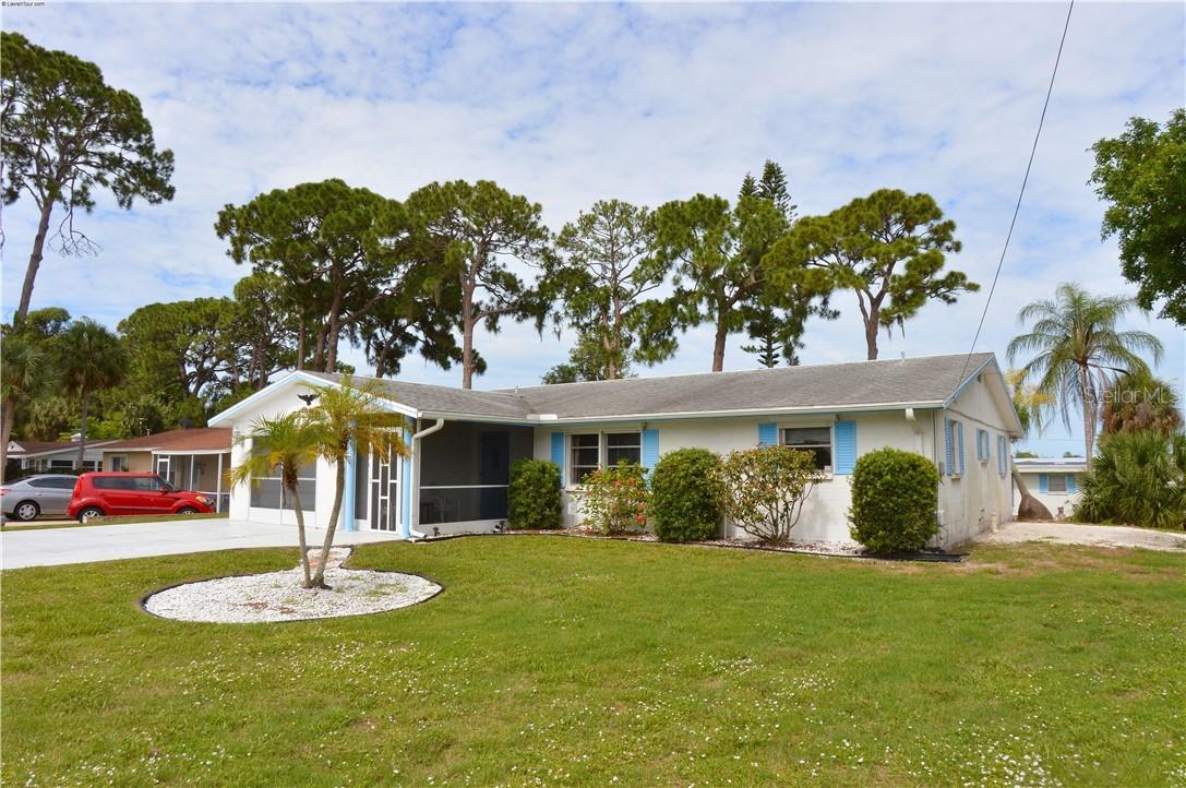 1220 Oxford Dr., Englewood, FL 34223