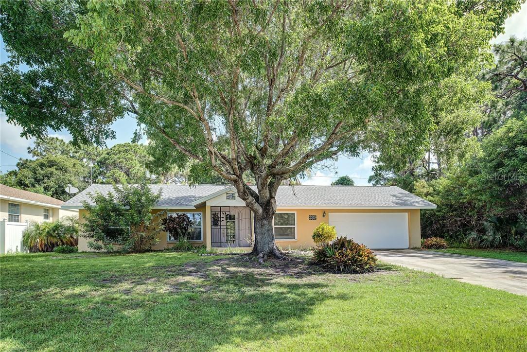 9316 Steubenville Ave., Englewood, FL 34224