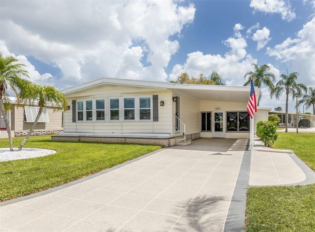 83 Palm Harbor Dr., North Port, FL 34287