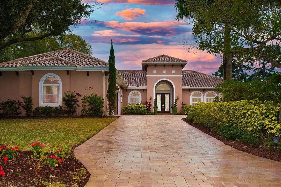 1670 Maria St., Englewood, FL 34223