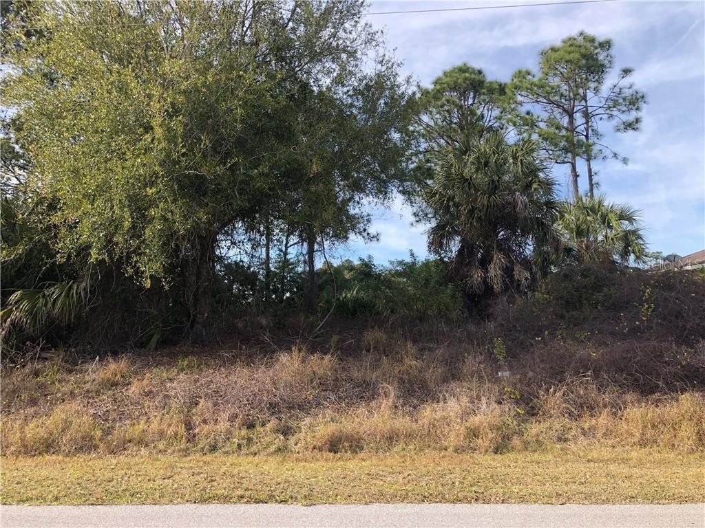 Dalewood Cir., North Port, FL 34288