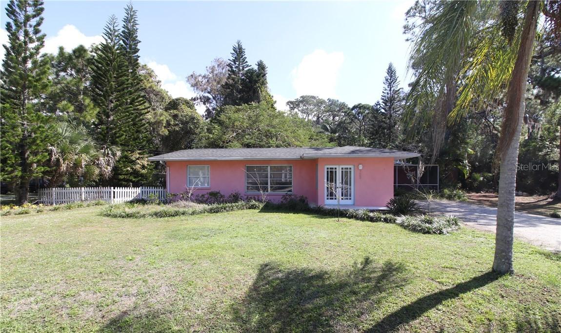 735 Harmony Ln., Englewood, FL 34223