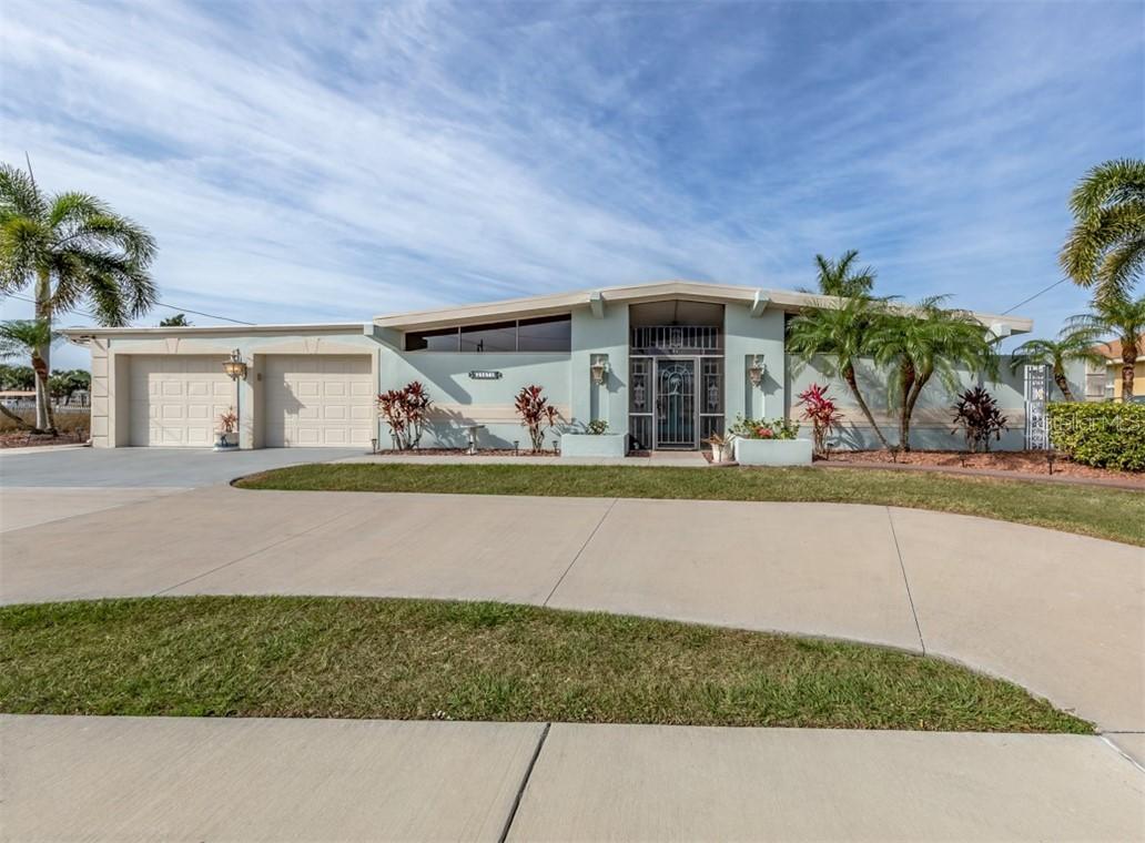 21073 Edgewater Dr., Port Charlotte, FL 33952