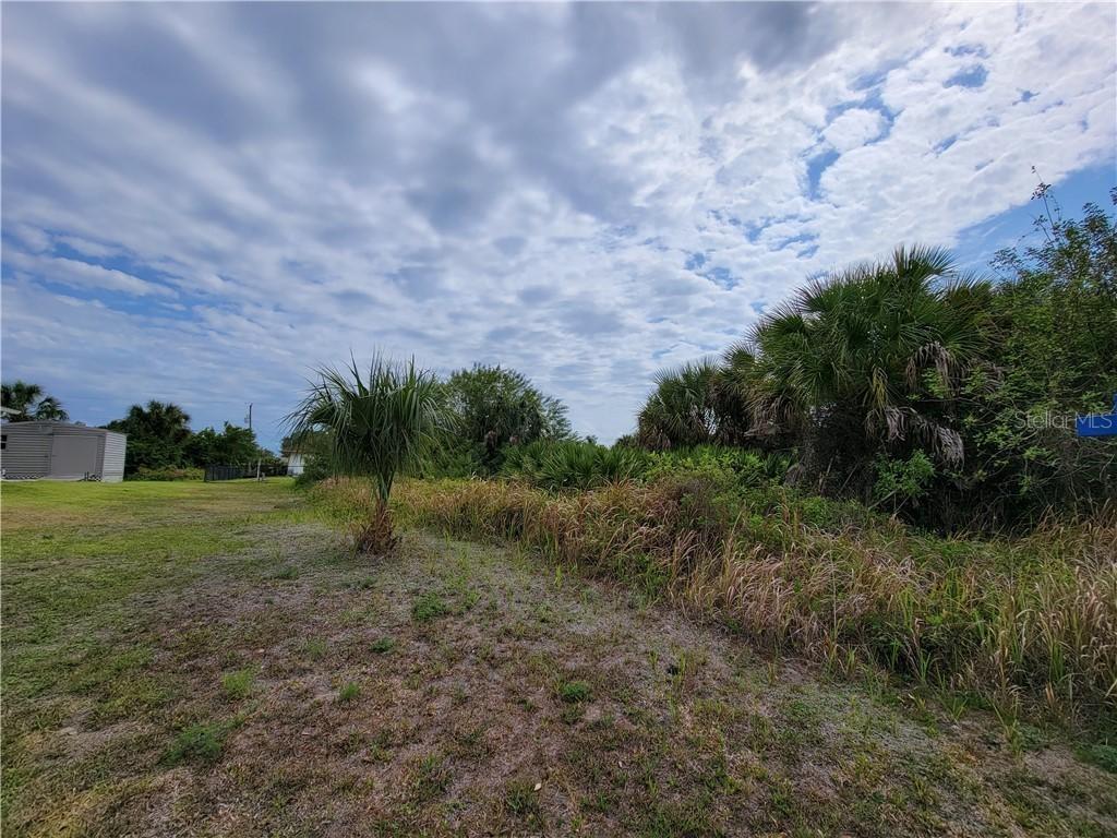 Delk Ave., North Port, FL 34291