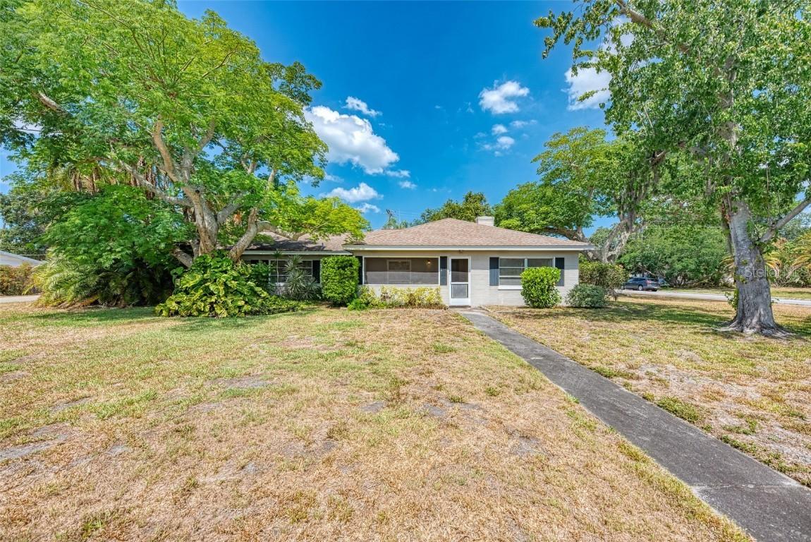 400 Pensacola Rd., Venice, FL 34285