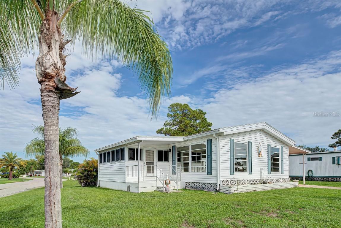 6983 Hikina Dr., North Port, FL 34287