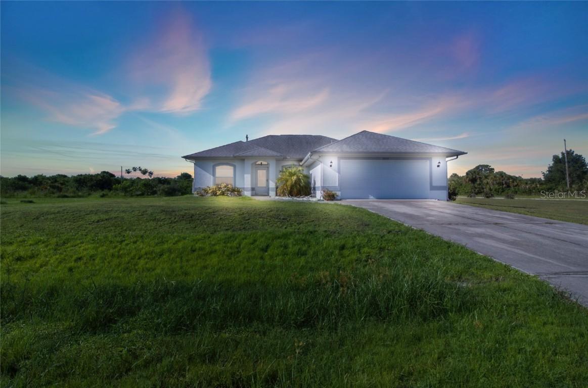 19359 Strathcona Ave., Port Charlotte, FL 33954
