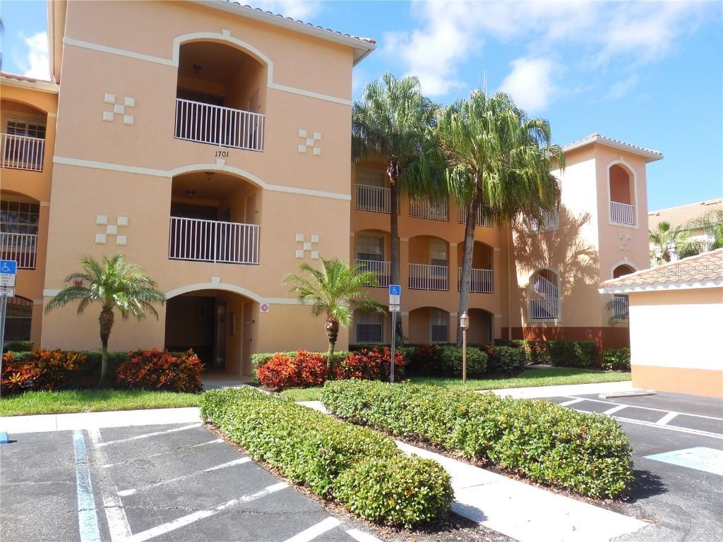 1701 Auburn Lakes Dr. #22, Venice, FL 34292