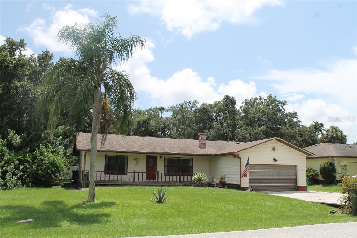 9511 Prospect Ave., Englewood, FL 34224