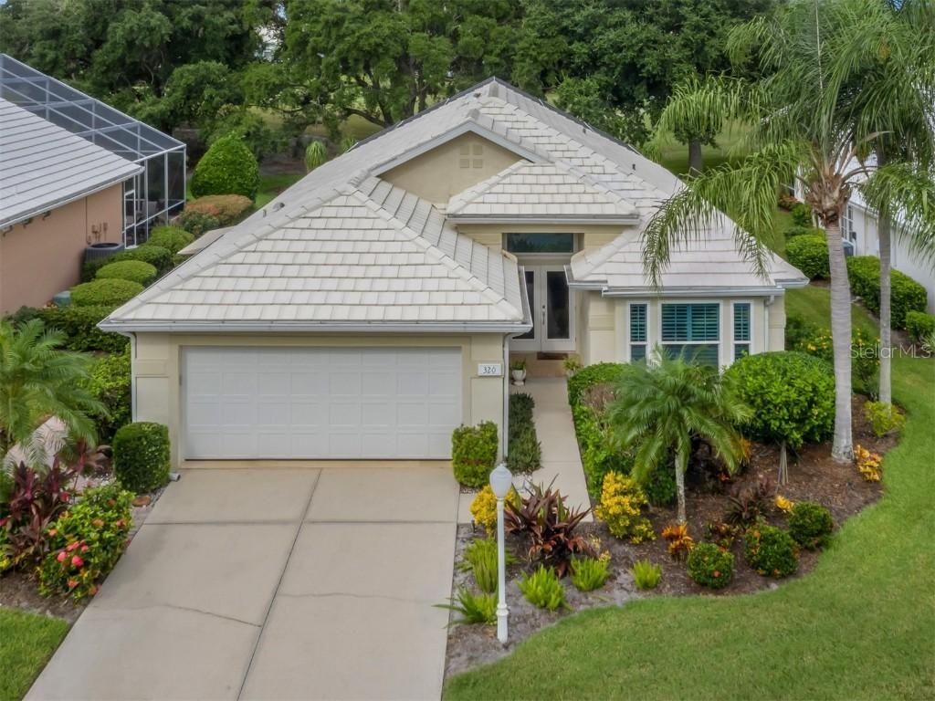 320 Bermuda Ct. #10, Venice, FL 34293