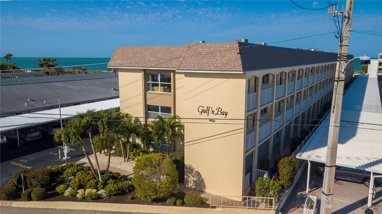 1400 Tarpon Center Dr. #E1, Venice, FL 34285