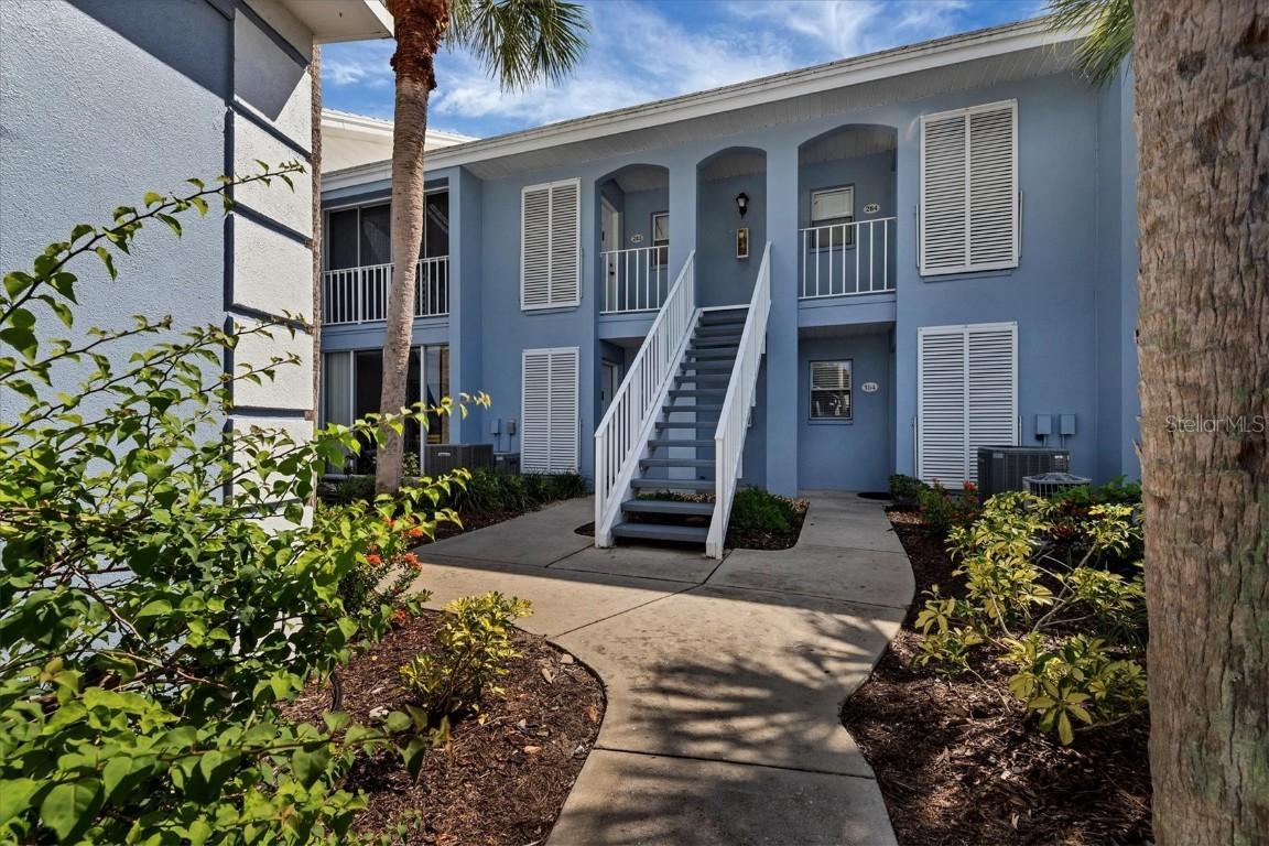 450 Cerromar Rd. #283, Venice, FL 34293