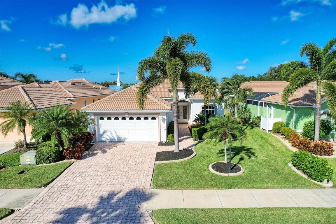 117 Valencia Lakes Dr., Venice, FL 34292