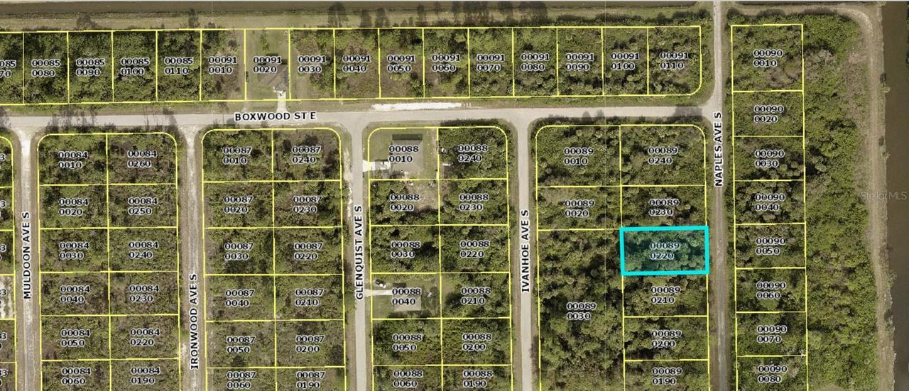 638 Naples Ave., Lehigh Acres, FL 33974