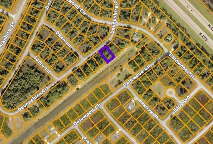 Devonshire Cir., North Port, FL 34288