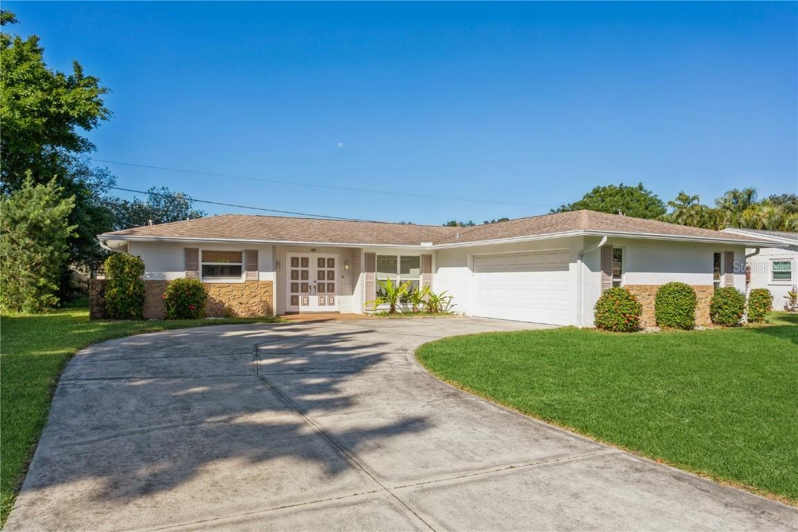 443 Sunnyside Dr., Venice, FL 34293
