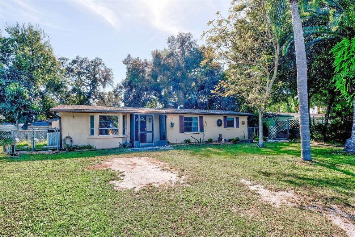 8355 Pelican Rd., Englewood, FL 34224