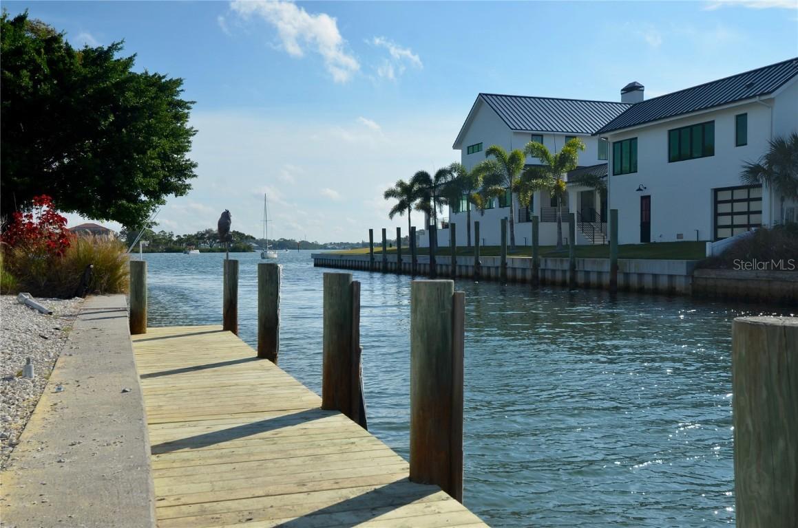 915 Inlet Cir., Venice, FL 34285