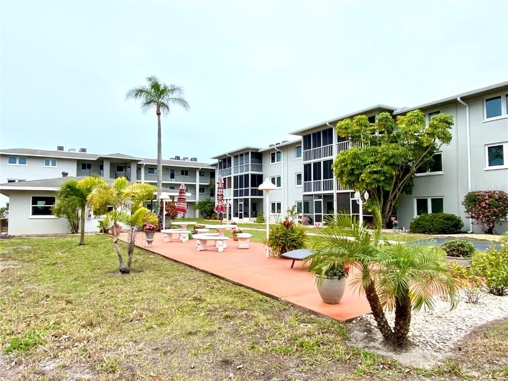 649 Tamiami Tr. #203, Venice, FL 34285