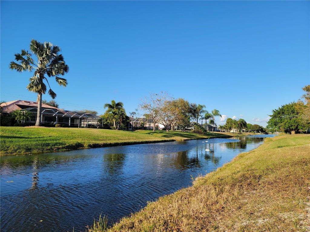 252 Broadmoor Ln., Rotonda West, FL 33947