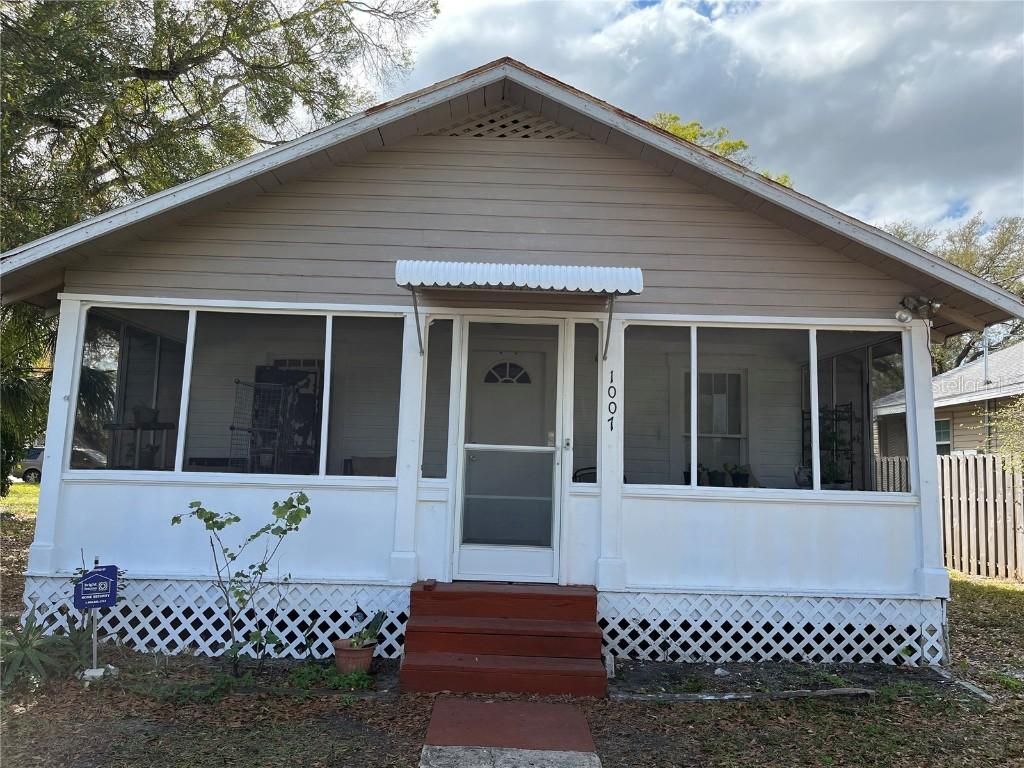 1007 19th Ave., Bradenton, FL 34205