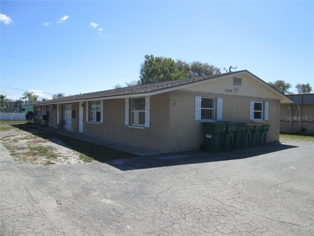 1625 Shadow Ln. #3, Englewood, FL 34224