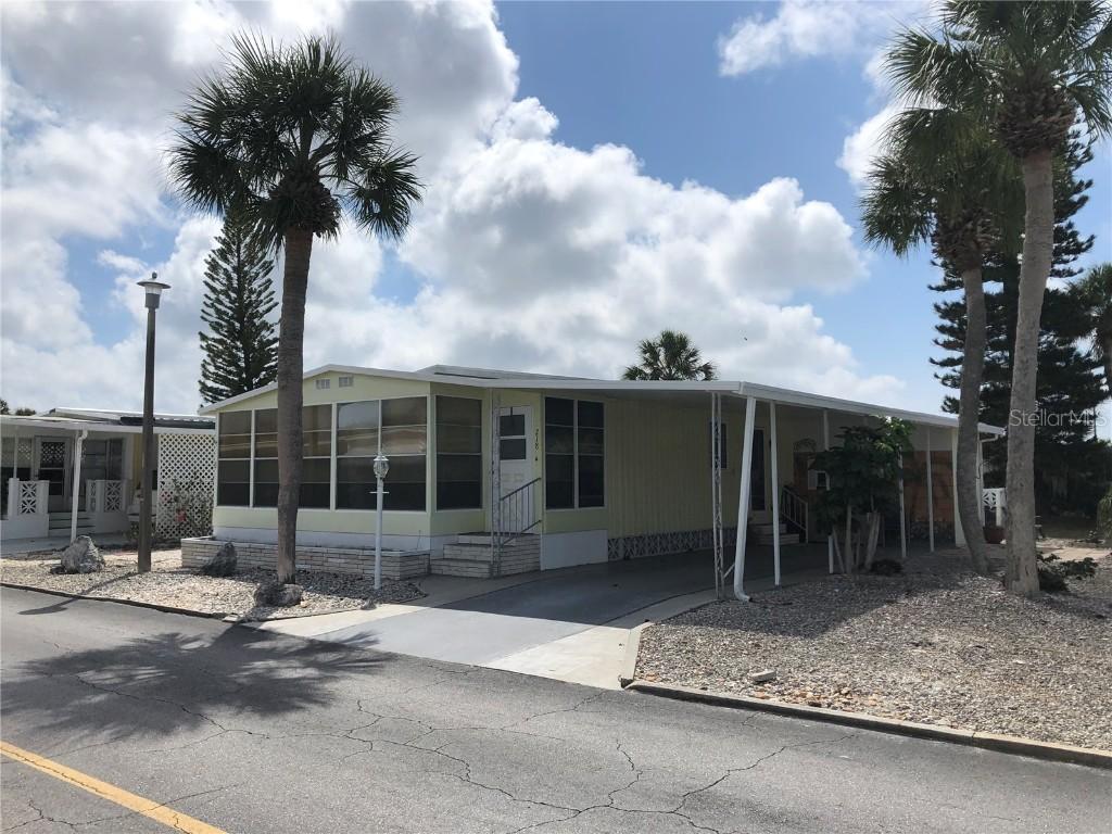 218 Via Veneto, Venice, FL 34285