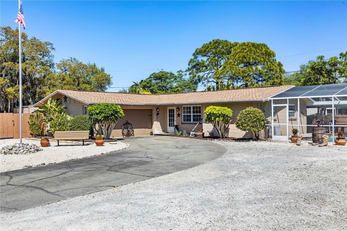 616 Yale Rd., Venice, FL 34293