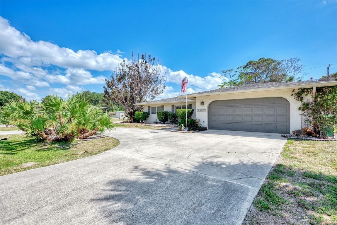 23187 Maclellan Ave., Port Charlotte, FL 33980
