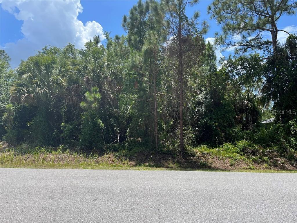 Johannesberg Rd., North Port, FL 34288