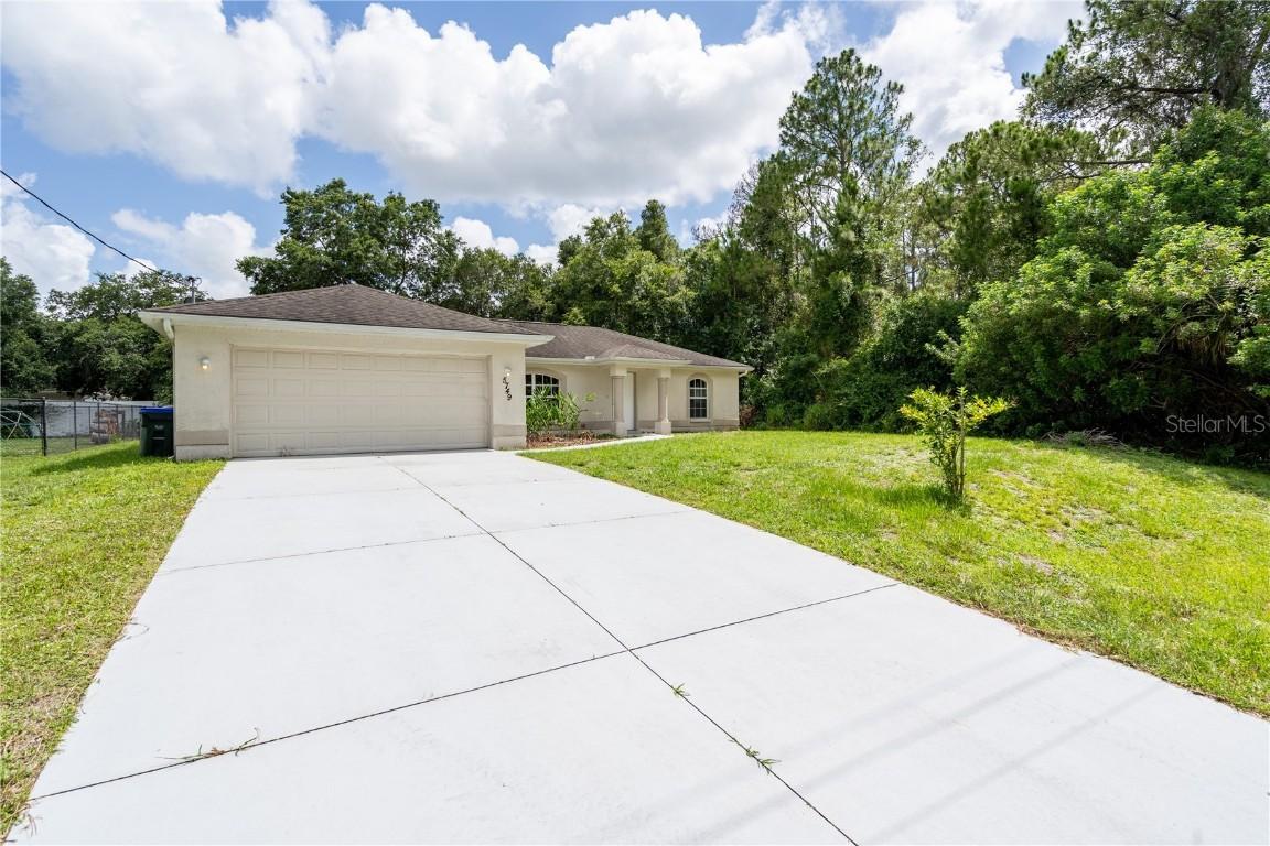 5749 Garafola Ave., North Port, FL 34291