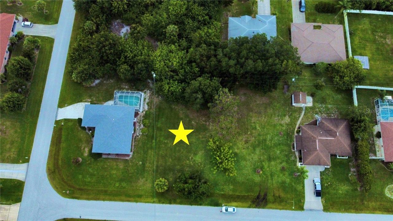 10084 Alexandria Ave., Englewood, FL 34224