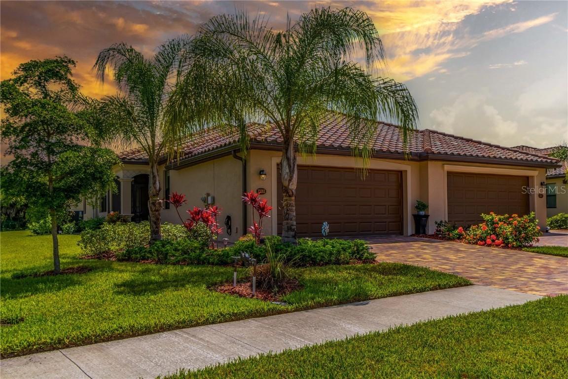 12283 Amica Loop, Venice, FL 34293