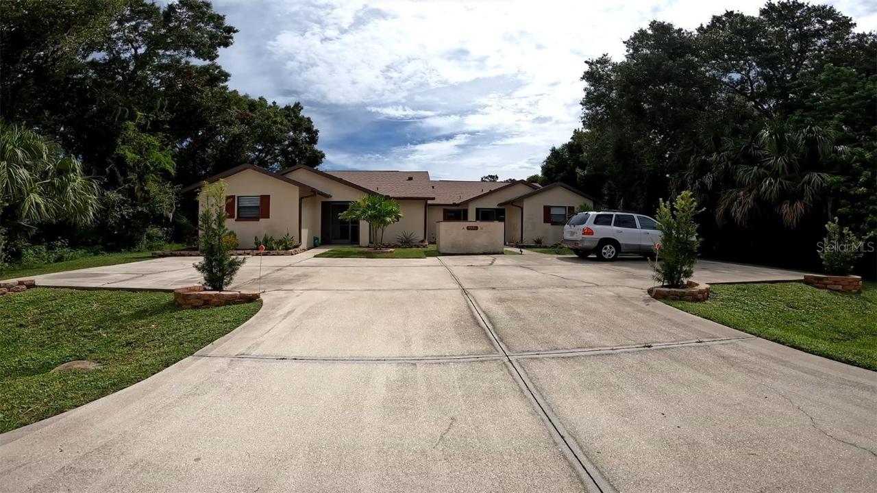 9331 Tacoma Ave., Englewood, FL 34224