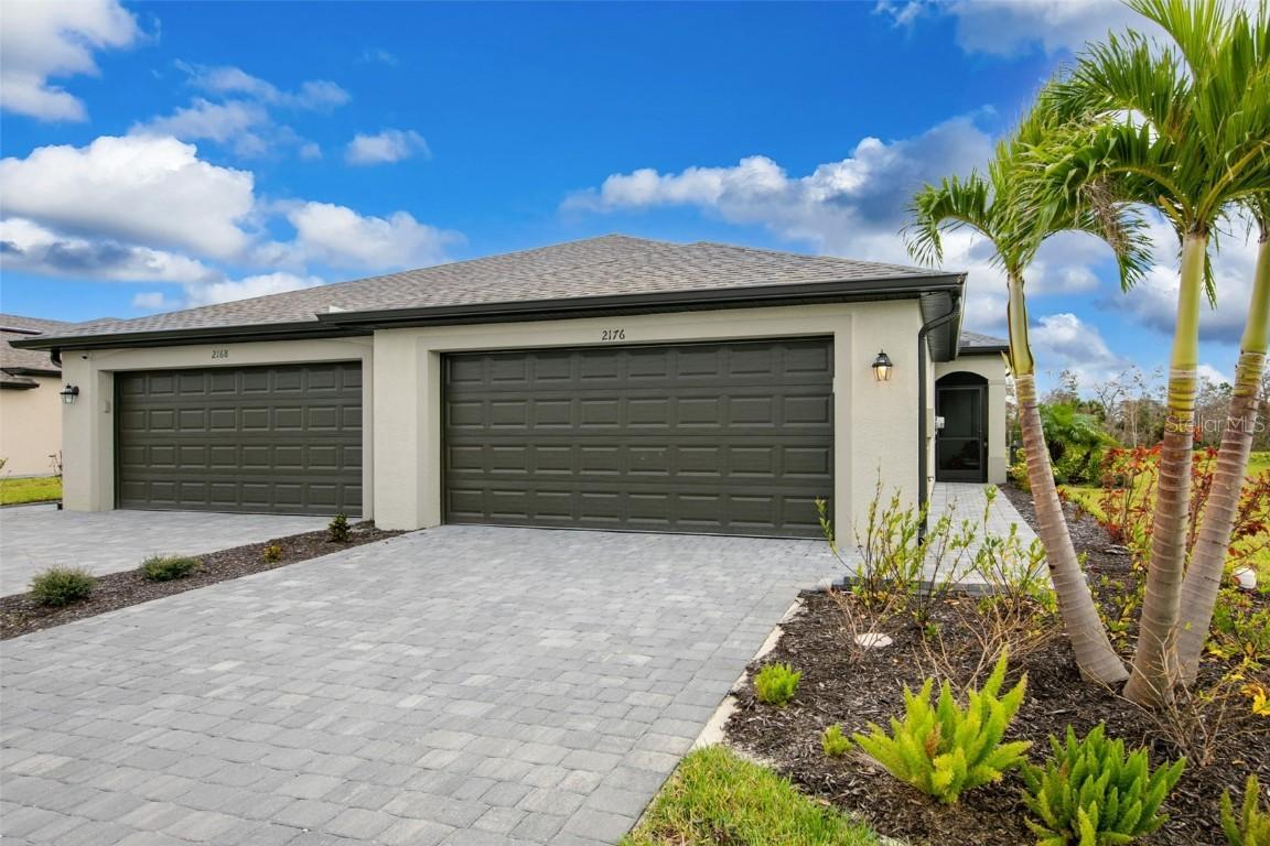 2176 Gardenia Ave., Port Charlotte, FL 33953