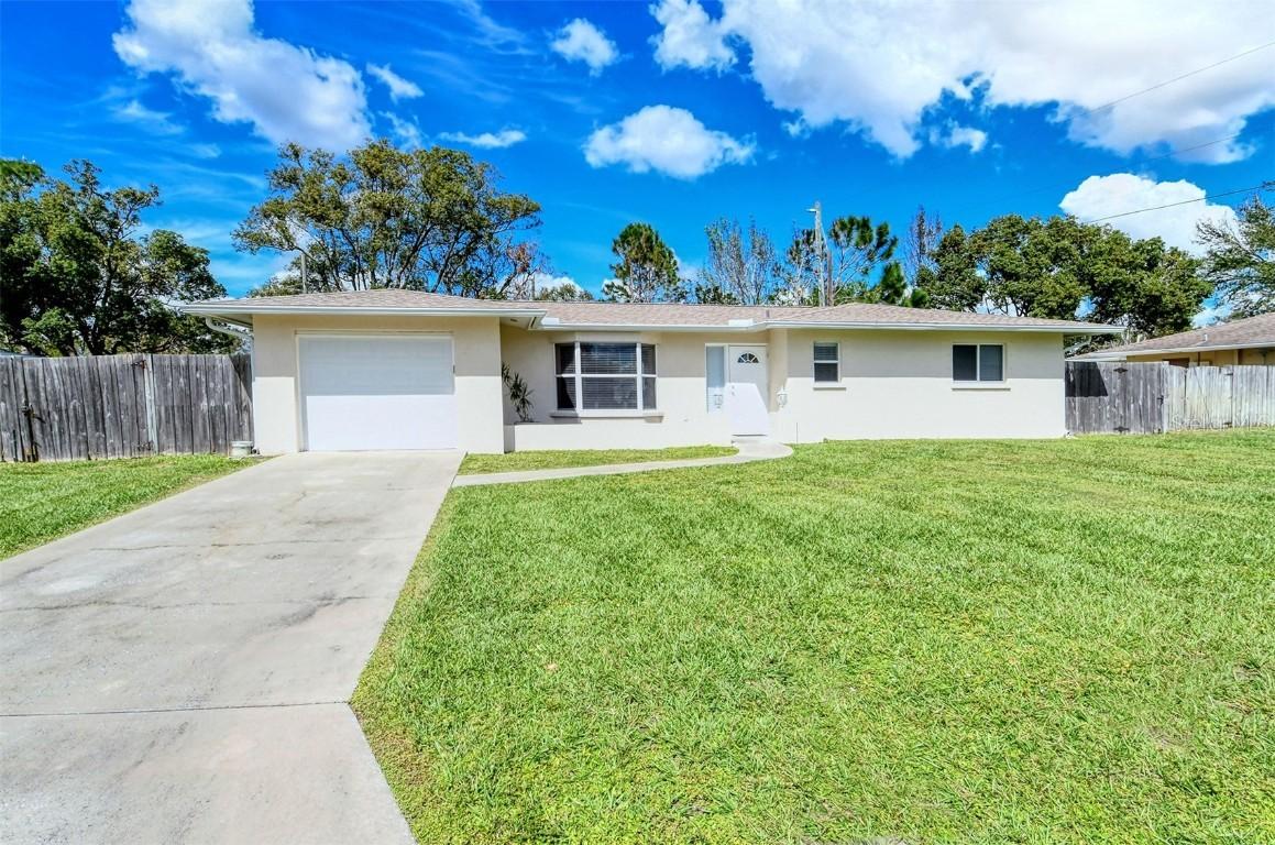 214 Malvern Dr., Venice, FL 34293