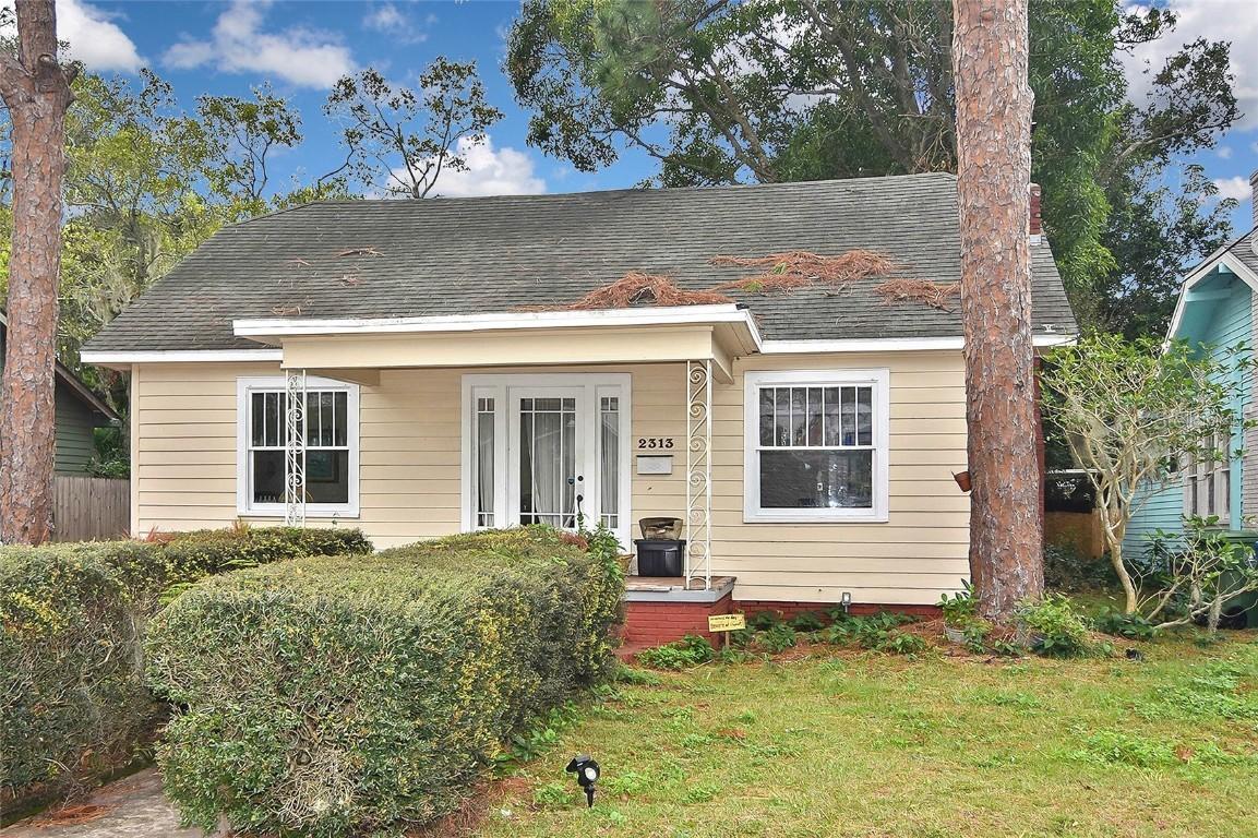2313 7th Ave., Bradenton, FL 34205