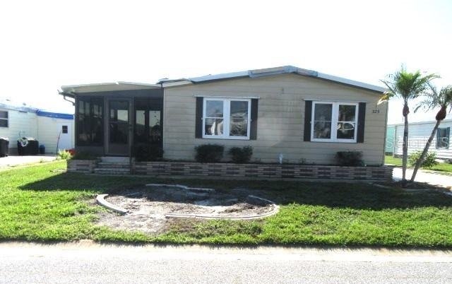 325 Clipper Ct., North Port, FL 34287