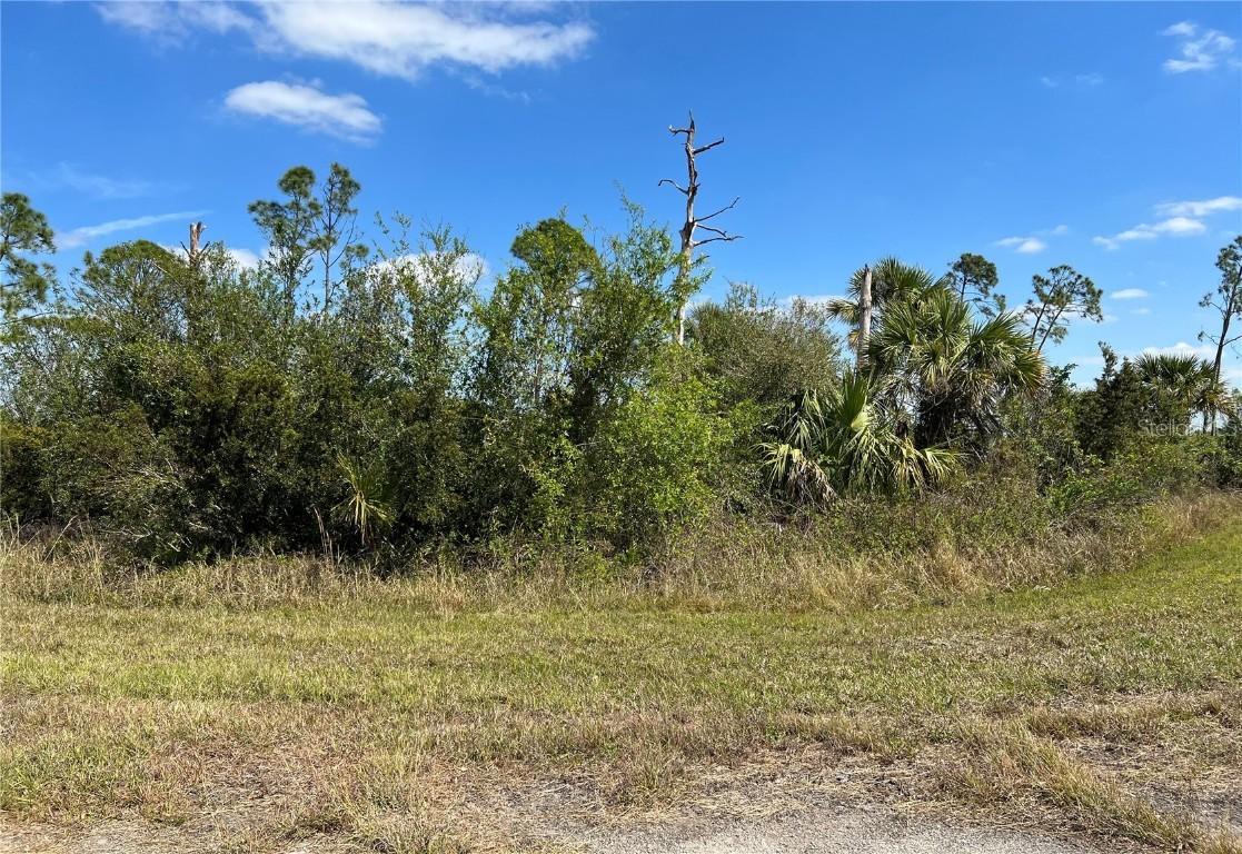 Ewen Dr., North Port, FL 34288