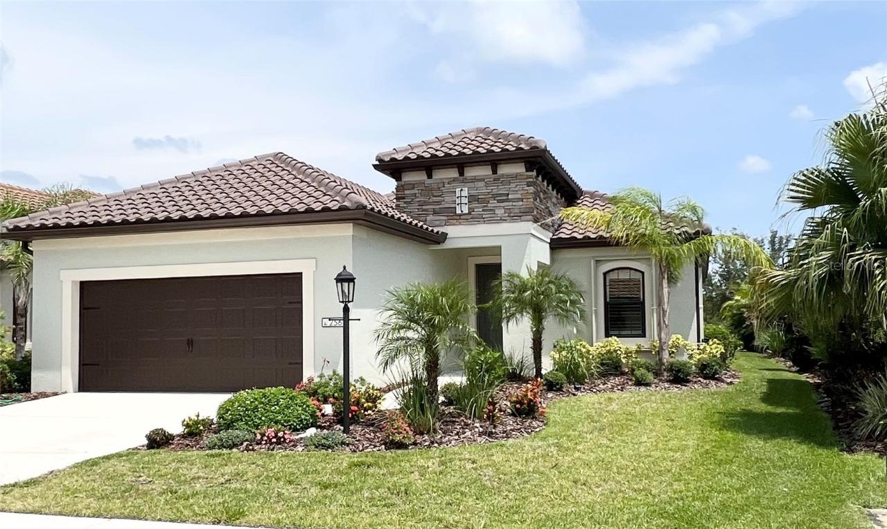 256 Carlino Dr., Nokomis, FL 34275