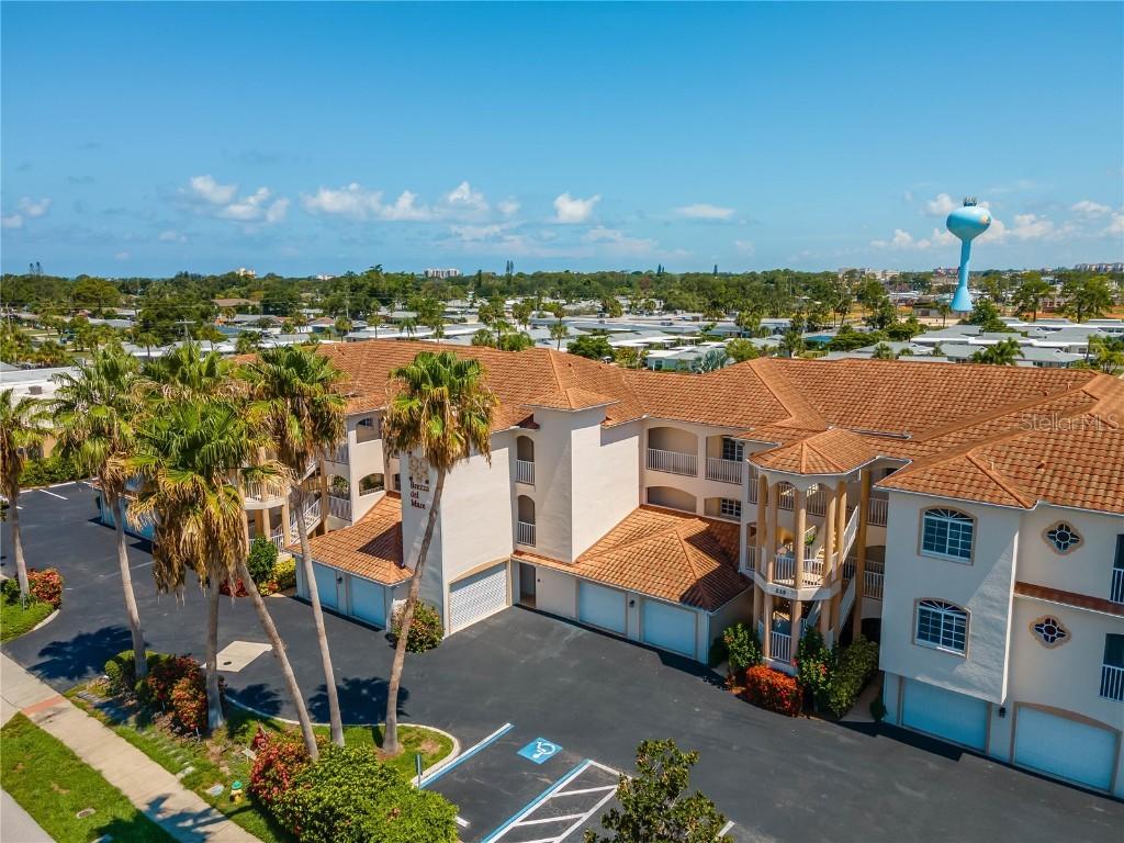 235 E Base Ave. #204, Venice, FL 34285