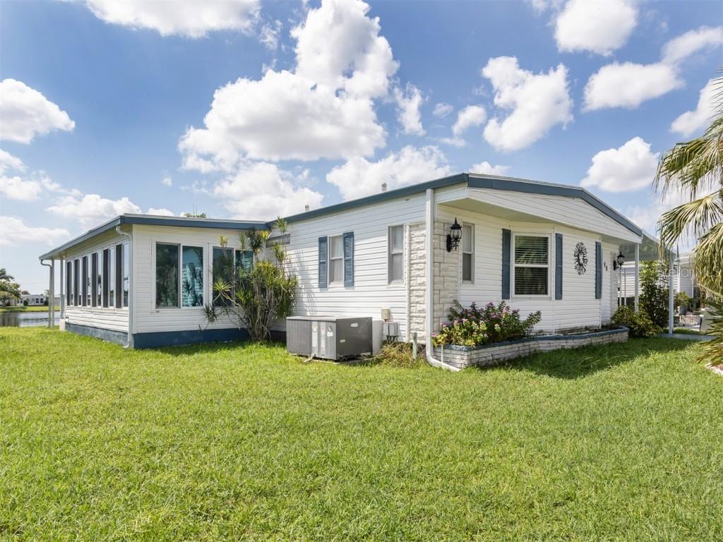 98 Lakeview Dr., North Port, FL 34287