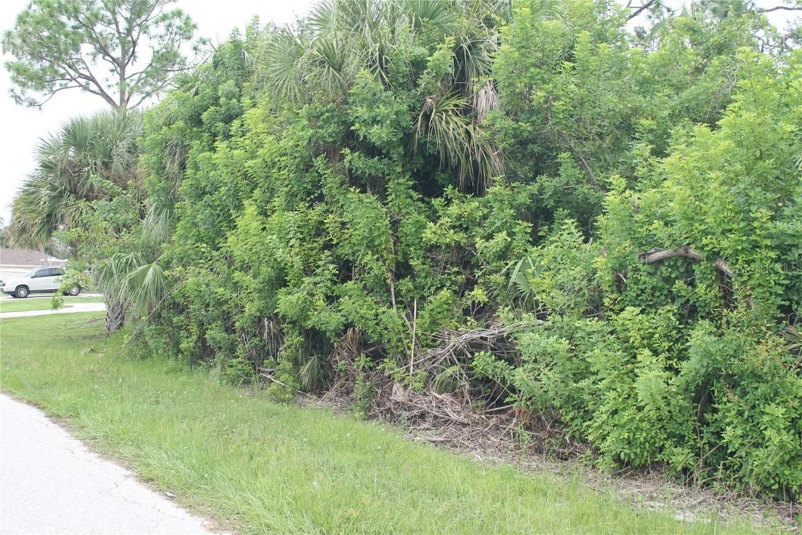 9462 Bryson Ave., Englewood, FL 34224