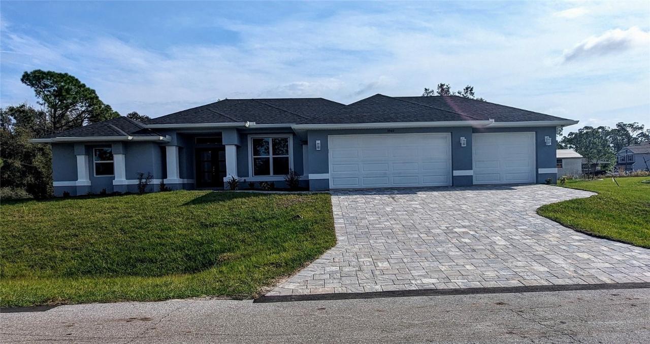 3560 Alwood St., North Port, FL 34291