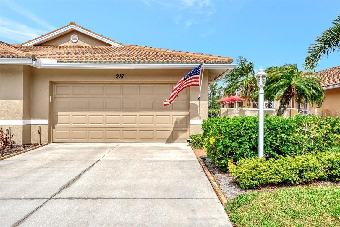 218 Auburn Woods Cir., Venice, FL 34292